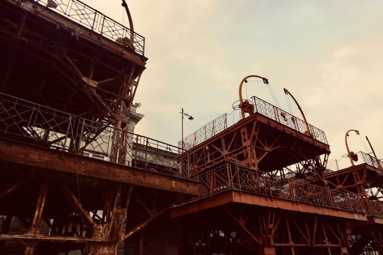 Smart Investors Are Targeting Refinery Capacity Build Projects for Superior Returns